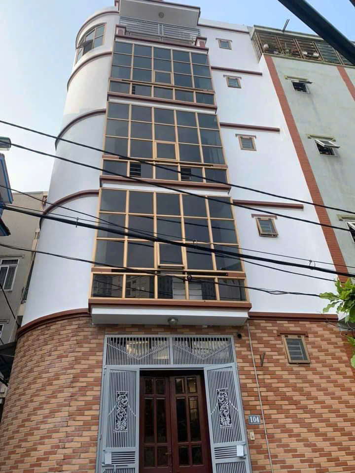 Nhà 5 Tầng Hà Nội, góc 2 mặt tiền